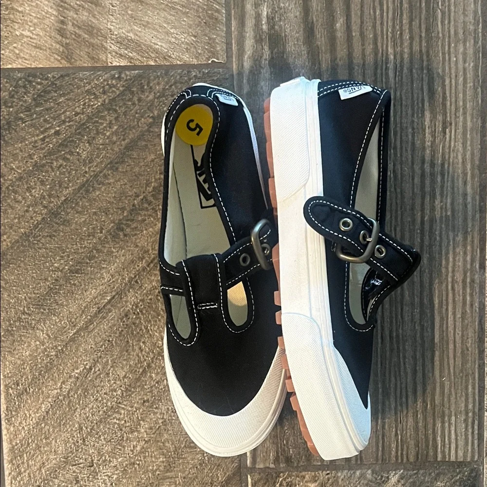 Vans Mary Jane Sneakers - Picture 2 of 3